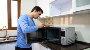 علت روشن نشدن مایکروفر سامسونگ